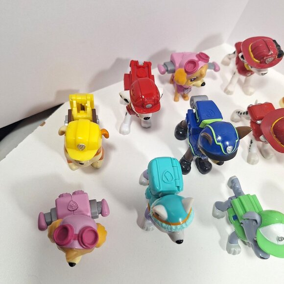 Paw Patrol Action Figures 18 Lot Chase Marshall Skye Rocky Rubble Everest Zuma - Picture 4 of 14